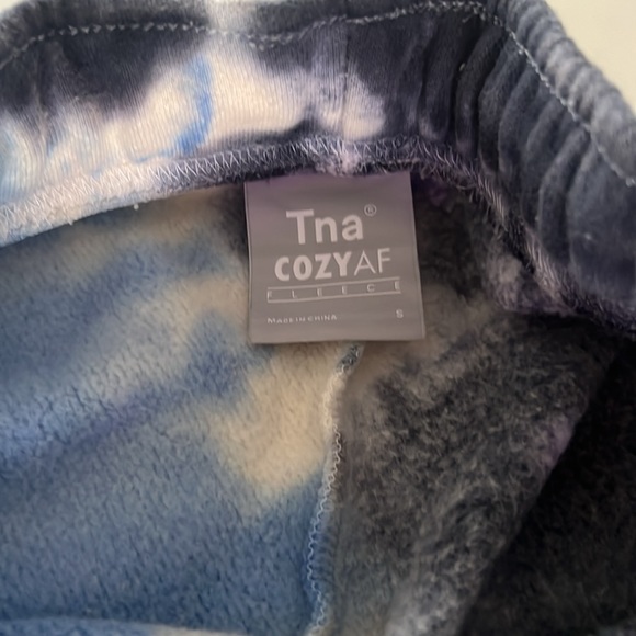 Tna cozyaf fleece jogger - Picture 3 of 3